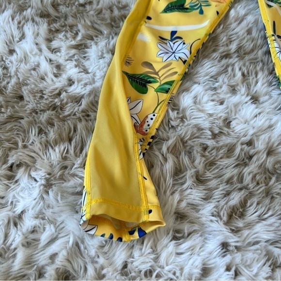 ZYIA Active Light N Tight Floral Hi Rise Leggings Limited Edition - Picture 6 of 9